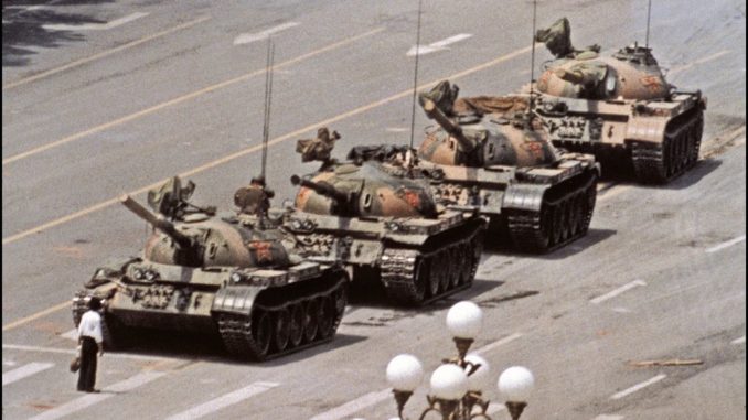 el_hombre_del_tanque