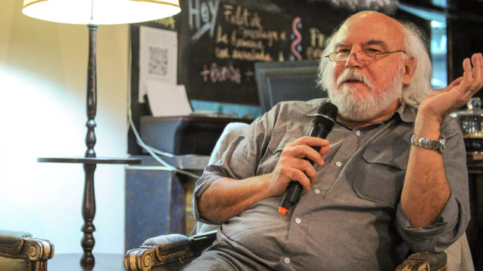 Juan Sasturain